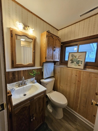 808 Crest View, BYRON, Illinois 61010, 4 Bedrooms Bedrooms, ,2 BathroomsBathrooms,House,For Sale,Crest View,202601251