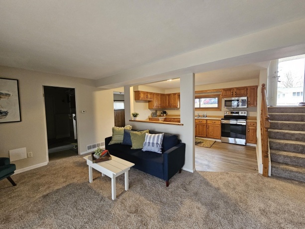 808 Crest View, BYRON, Illinois 61010, 4 Bedrooms Bedrooms, ,2 BathroomsBathrooms,House,For Sale,Crest View,202601251