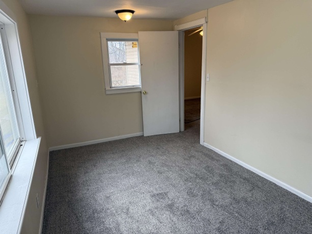 501 Alberts, ROCKFORD, Illinois 61102, 2 Bedrooms Bedrooms, ,1 BathroomBathrooms,House,For Sale,Alberts,202601252