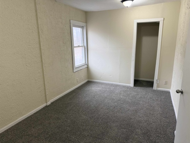 501 Alberts, ROCKFORD, Illinois 61102, 2 Bedrooms Bedrooms, ,1 BathroomBathrooms,House,For Sale,Alberts,202601252