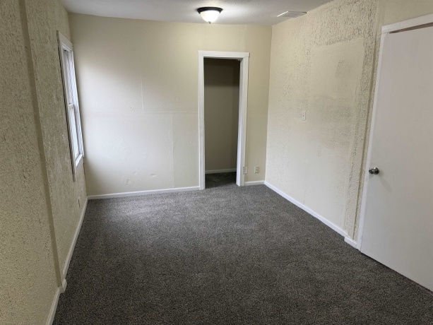 501 Alberts, ROCKFORD, Illinois 61102, 2 Bedrooms Bedrooms, ,1 BathroomBathrooms,House,For Sale,Alberts,202601252