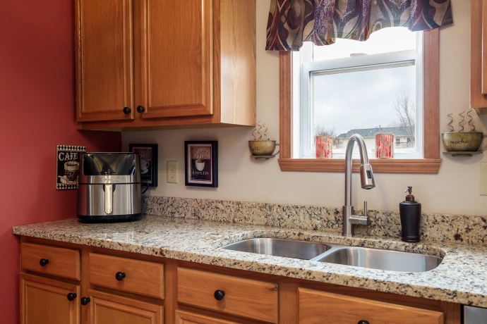 5209 Grand Cape, ROCKFORD, Illinois 61109, 3 Bedrooms Bedrooms, ,2 BathroomsBathrooms,House,For Sale,Grand Cape,202601258