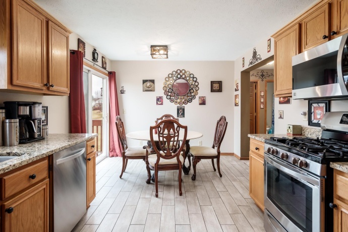 5209 Grand Cape, ROCKFORD, Illinois 61109, 3 Bedrooms Bedrooms, ,2 BathroomsBathrooms,House,For Sale,Grand Cape,202601258