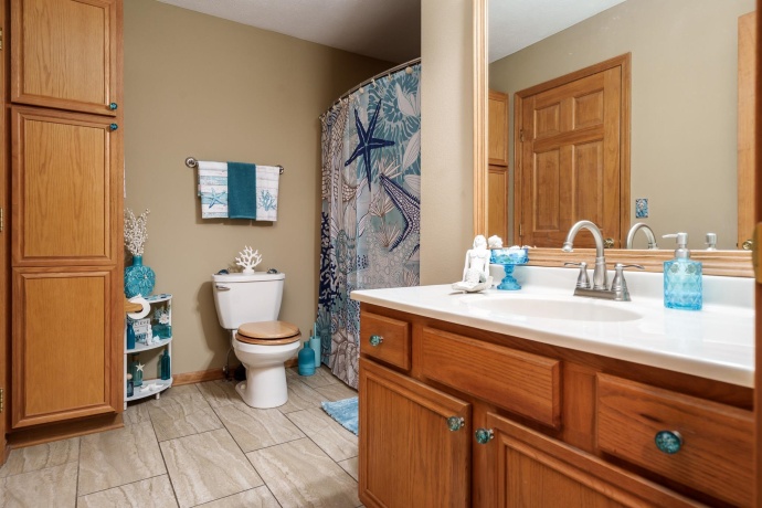 5209 Grand Cape, ROCKFORD, Illinois 61109, 3 Bedrooms Bedrooms, ,2 BathroomsBathrooms,House,For Sale,Grand Cape,202601258