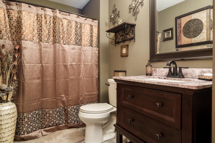 5209 Grand Cape, ROCKFORD, Illinois 61109, 3 Bedrooms Bedrooms, ,2 BathroomsBathrooms,House,For Sale,Grand Cape,202601258