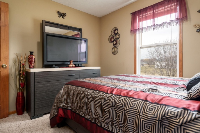 5209 Grand Cape, ROCKFORD, Illinois 61109, 3 Bedrooms Bedrooms, ,2 BathroomsBathrooms,House,For Sale,Grand Cape,202601258