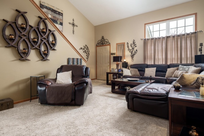 5209 Grand Cape, ROCKFORD, Illinois 61109, 3 Bedrooms Bedrooms, ,2 BathroomsBathrooms,House,For Sale,Grand Cape,202601258