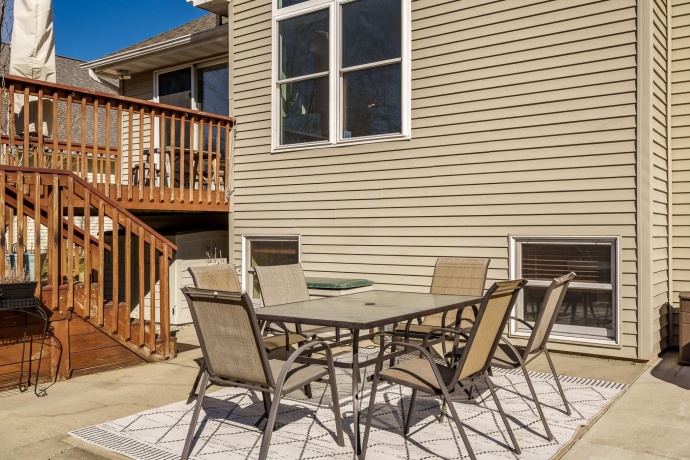 651 GENOA, CHERRY VALLEY, Illinois 61016, 4 Bedrooms Bedrooms, ,3 BathroomsBathrooms,House,For Sale,GENOA,202601048