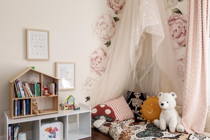 651 GENOA, CHERRY VALLEY, Illinois 61016, 4 Bedrooms Bedrooms, ,3 BathroomsBathrooms,House,For Sale,GENOA,202601048