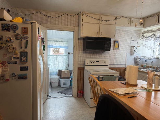 509 Walnut, BYRON, Illinois 61010, 2 Bedrooms Bedrooms, ,1 BathroomBathrooms,House,For Sale,Walnut,202601260