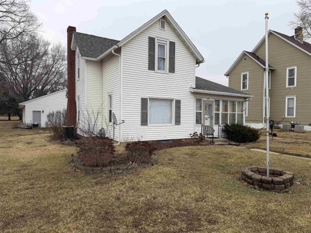 509 Walnut, BYRON, Illinois 61010, 2 Bedrooms Bedrooms, ,1 BathroomBathrooms,House,For Sale,Walnut,202601260