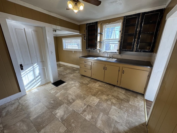 24231 Wysox, MILLEDGEVILLE, Illinois 61051, 3 Bedrooms Bedrooms, ,1 BathroomBathrooms,House,For Sale,Wysox,202601261