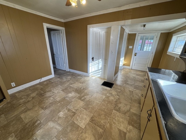 24231 Wysox, MILLEDGEVILLE, Illinois 61051, 3 Bedrooms Bedrooms, ,1 BathroomBathrooms,House,For Sale,Wysox,202601261