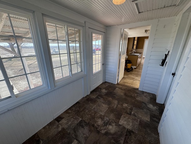 24231 Wysox, MILLEDGEVILLE, Illinois 61051, 3 Bedrooms Bedrooms, ,1 BathroomBathrooms,House,For Sale,Wysox,202601261