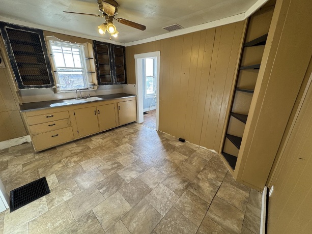 24231 Wysox, MILLEDGEVILLE, Illinois 61051, 3 Bedrooms Bedrooms, ,1 BathroomBathrooms,House,For Sale,Wysox,202601261