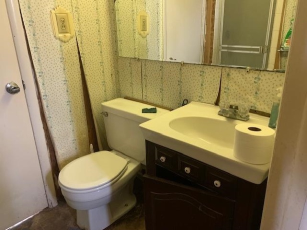 380 Marguerite, COAL CITY, Illinois 60416, 3 Bedrooms Bedrooms, ,2 BathroomsBathrooms,House,For Sale,Marguerite,202600310