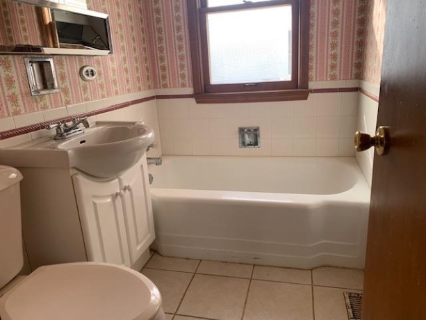 380 Marguerite, COAL CITY, Illinois 60416, 3 Bedrooms Bedrooms, ,2 BathroomsBathrooms,House,For Sale,Marguerite,202600310