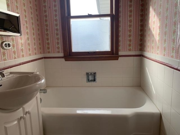 380 Marguerite, COAL CITY, Illinois 60416, 3 Bedrooms Bedrooms, ,2 BathroomsBathrooms,House,For Sale,Marguerite,202600310