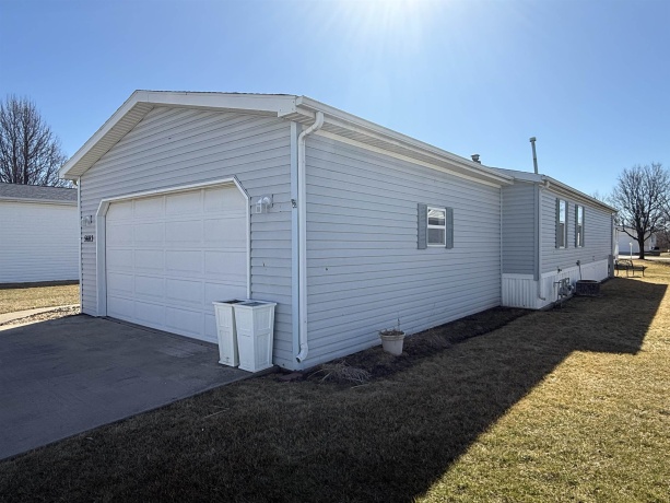 5683 Rockport, LOVES PARK, Illinois 61111, 3 Bedrooms Bedrooms, ,2 BathroomsBathrooms,House,For Sale,Rockport,202601262