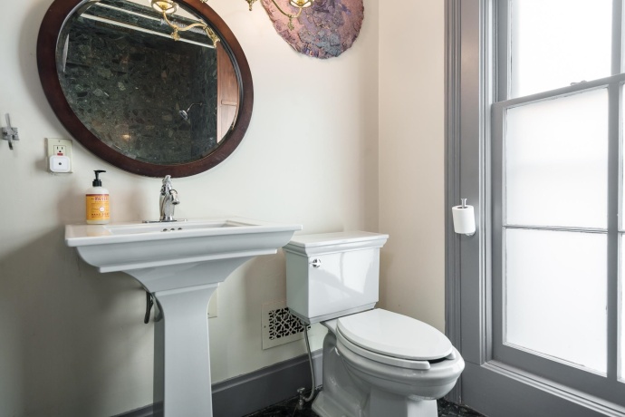 326 2nd, ROCKFORD, Illinois 61104, 6 Bedrooms Bedrooms, ,3 BathroomsBathrooms,House,For Sale,2nd,202601263