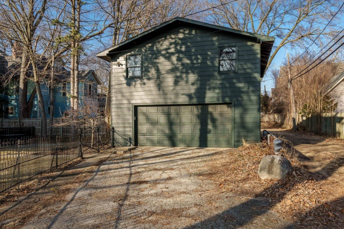 326 2nd, ROCKFORD, Illinois 61104, 6 Bedrooms Bedrooms, ,3 BathroomsBathrooms,House,For Sale,2nd,202601263