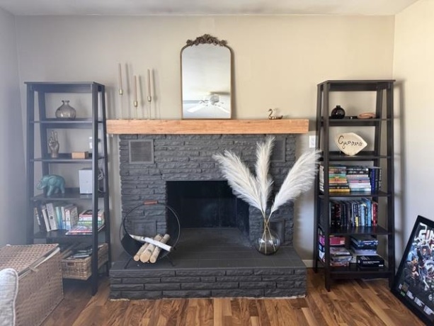 2530 8th, Peru, Illinois 61354, 2 Bedrooms Bedrooms, ,1 BathroomBathrooms,House,For Sale,8th,202601268