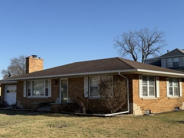 2530 8th, Peru, Illinois 61354, 2 Bedrooms Bedrooms, ,1 BathroomBathrooms,House,For Sale,8th,202601268