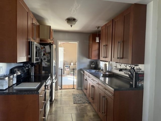 2530 8th, Peru, Illinois 61354, 2 Bedrooms Bedrooms, ,1 BathroomBathrooms,House,For Sale,8th,202601268