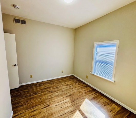 2930 11th, ROCKFORD, Illinois 61109, 2 Bedrooms Bedrooms, ,1 BathroomBathrooms,House,For Sale,11th,202601273