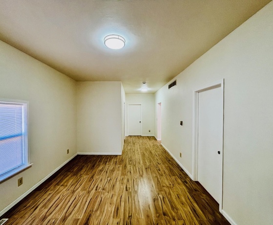 2930 11th, ROCKFORD, Illinois 61109, 2 Bedrooms Bedrooms, ,1 BathroomBathrooms,House,For Sale,11th,202601273