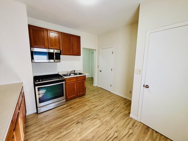 2930 11th, ROCKFORD, Illinois 61109, 2 Bedrooms Bedrooms, ,1 BathroomBathrooms,House,For Sale,11th,202601273