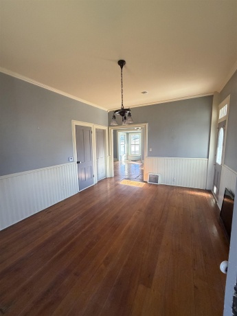 216 Washington, ELIZABETH, Illinois 61028, 4 Bedrooms Bedrooms, ,2 BathroomsBathrooms,House,For Sale,Washington,202601275