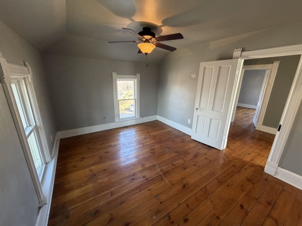 216 Washington, ELIZABETH, Illinois 61028, 4 Bedrooms Bedrooms, ,2 BathroomsBathrooms,House,For Sale,Washington,202601275