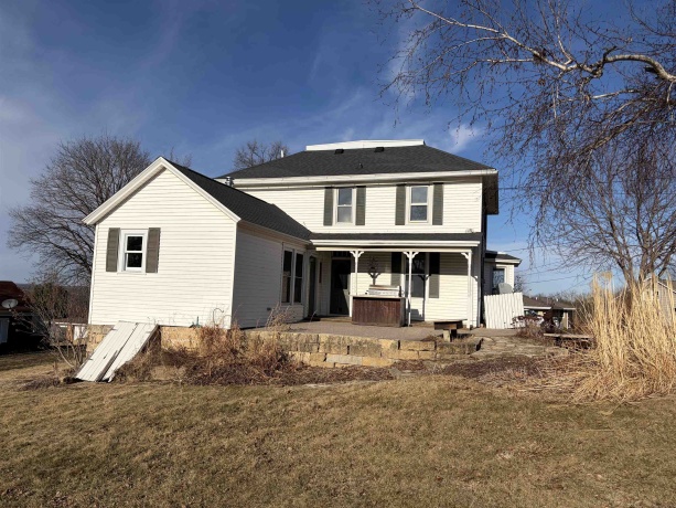 216 Washington, ELIZABETH, Illinois 61028, 4 Bedrooms Bedrooms, ,2 BathroomsBathrooms,House,For Sale,Washington,202601275