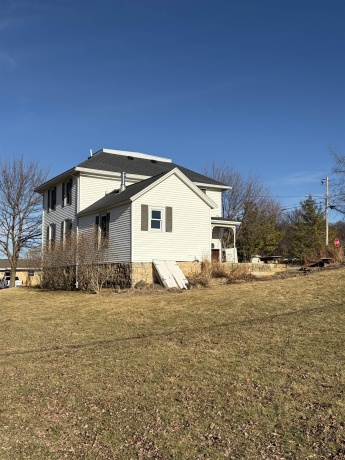 216 Washington, ELIZABETH, Illinois 61028, 4 Bedrooms Bedrooms, ,2 BathroomsBathrooms,House,For Sale,Washington,202601275