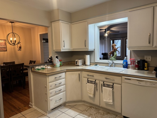 1910 25TH, ROCKFORD, Illinois 61108, 3 Bedrooms Bedrooms, ,2 BathroomsBathrooms,House,For Sale,25TH,202601280