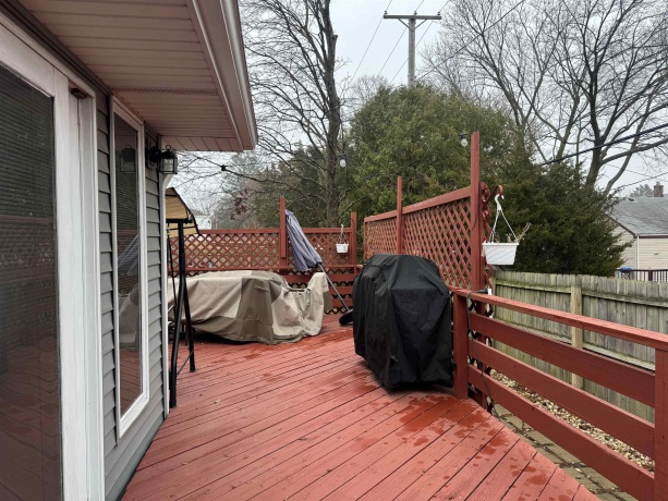 1910 25TH, ROCKFORD, Illinois 61108, 3 Bedrooms Bedrooms, ,2 BathroomsBathrooms,House,For Sale,25TH,202601280