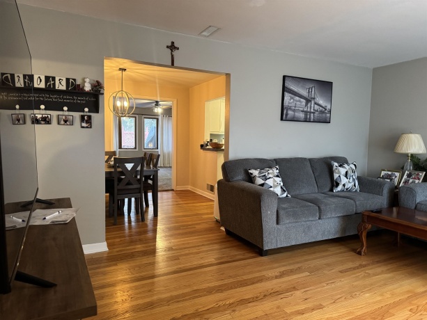 1910 25TH, ROCKFORD, Illinois 61108, 3 Bedrooms Bedrooms, ,2 BathroomsBathrooms,House,For Sale,25TH,202601280