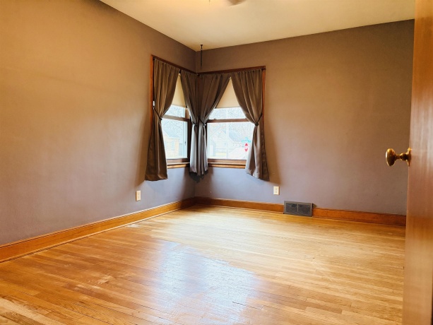 5003 Arlington, LOVES PARK, Illinois 61111, 3 Bedrooms Bedrooms, ,1 BathroomBathrooms,House,For Sale,Arlington,202601281