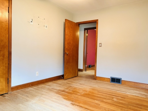 5003 Arlington, LOVES PARK, Illinois 61111, 3 Bedrooms Bedrooms, ,1 BathroomBathrooms,House,For Sale,Arlington,202601281