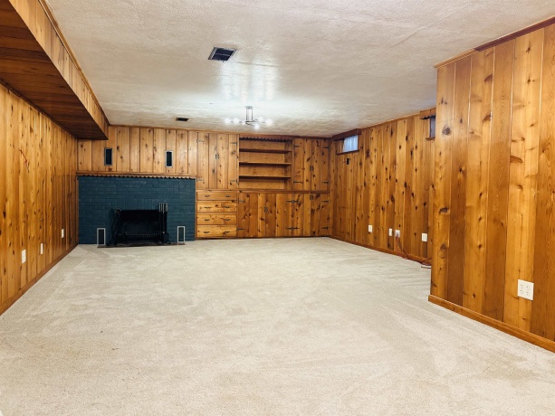 5003 Arlington, LOVES PARK, Illinois 61111, 3 Bedrooms Bedrooms, ,1 BathroomBathrooms,House,For Sale,Arlington,202601281