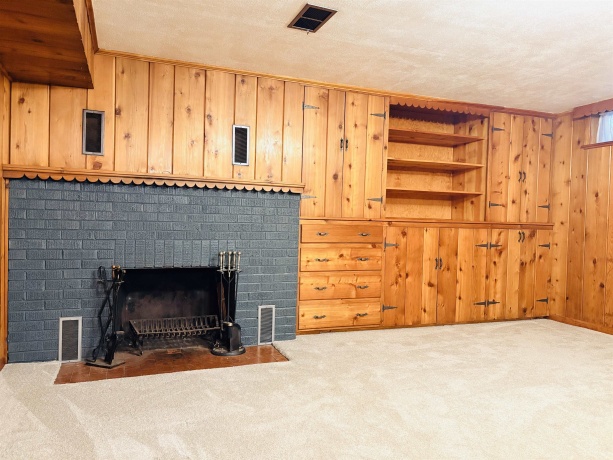 5003 Arlington, LOVES PARK, Illinois 61111, 3 Bedrooms Bedrooms, ,1 BathroomBathrooms,House,For Sale,Arlington,202601281