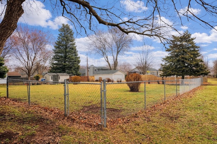 5003 Arlington, LOVES PARK, Illinois 61111, 3 Bedrooms Bedrooms, ,1 BathroomBathrooms,House,For Sale,Arlington,202601281