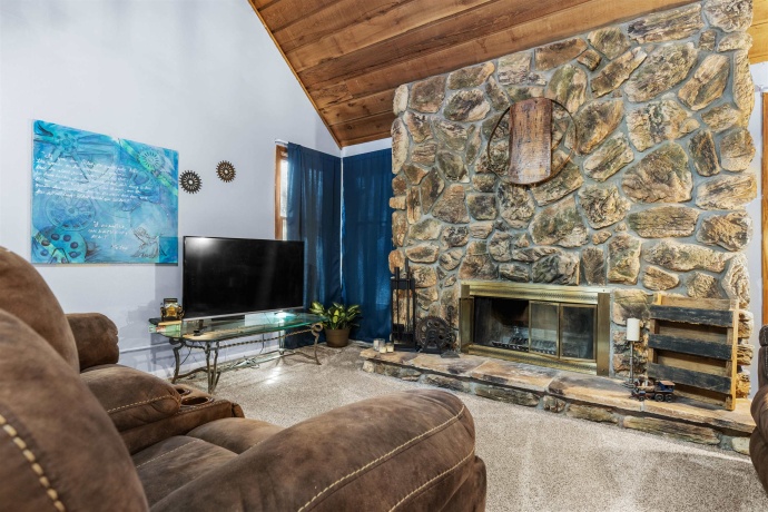 5027 Woodlake, LOVES PARK, Illinois 61111, 1 Bedroom Bedrooms, ,1 BathroomBathrooms,Condominium,For Sale,Woodlake,202601279