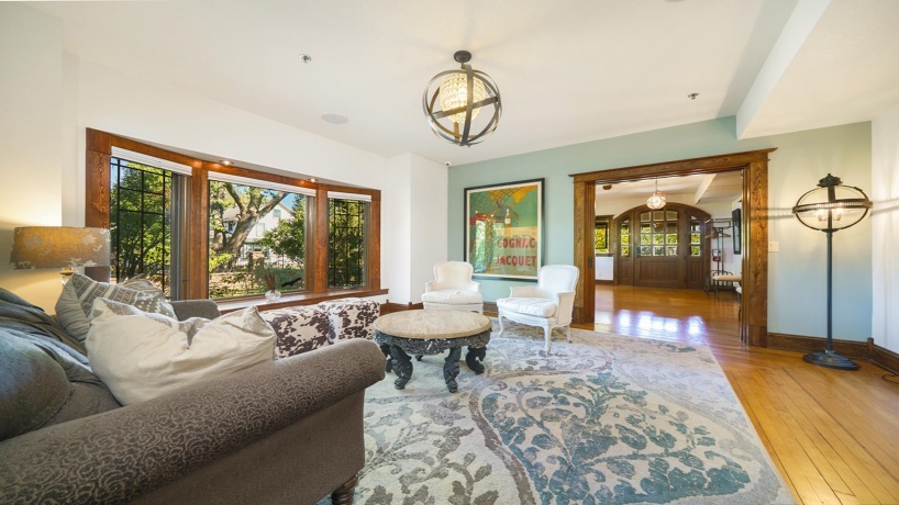 409 State, FRANKLIN GROVE, Illinois 61031, 9 Bedrooms Bedrooms, ,9 BathroomsBathrooms,House,For Sale,State,202506483