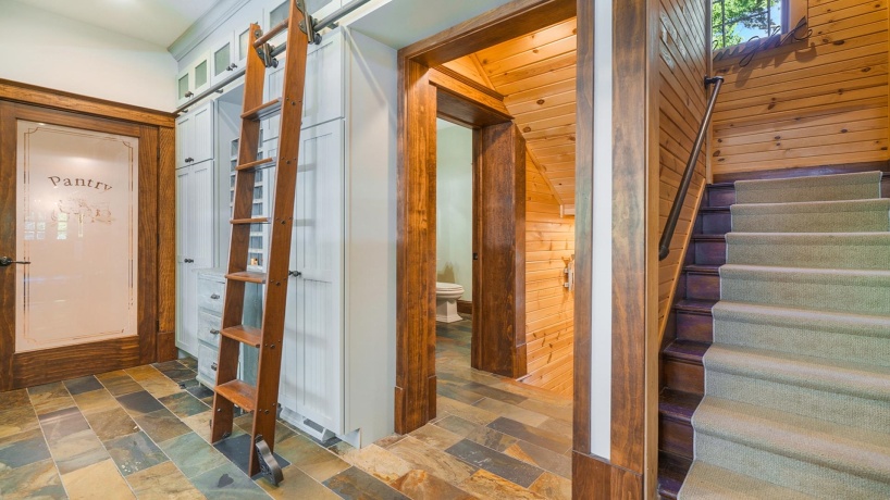 409 State, FRANKLIN GROVE, Illinois 61031, 9 Bedrooms Bedrooms, ,9 BathroomsBathrooms,House,For Sale,State,202506483