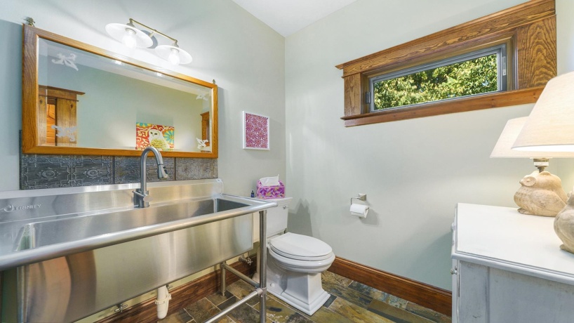 409 State, FRANKLIN GROVE, Illinois 61031, 9 Bedrooms Bedrooms, ,9 BathroomsBathrooms,House,For Sale,State,202506483