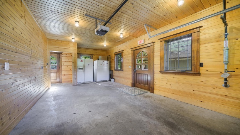 409 State, FRANKLIN GROVE, Illinois 61031, 9 Bedrooms Bedrooms, ,9 BathroomsBathrooms,House,For Sale,State,202506483