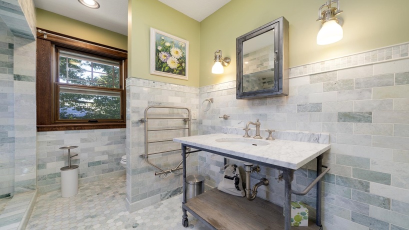 409 State, FRANKLIN GROVE, Illinois 61031, 9 Bedrooms Bedrooms, ,9 BathroomsBathrooms,House,For Sale,State,202506483