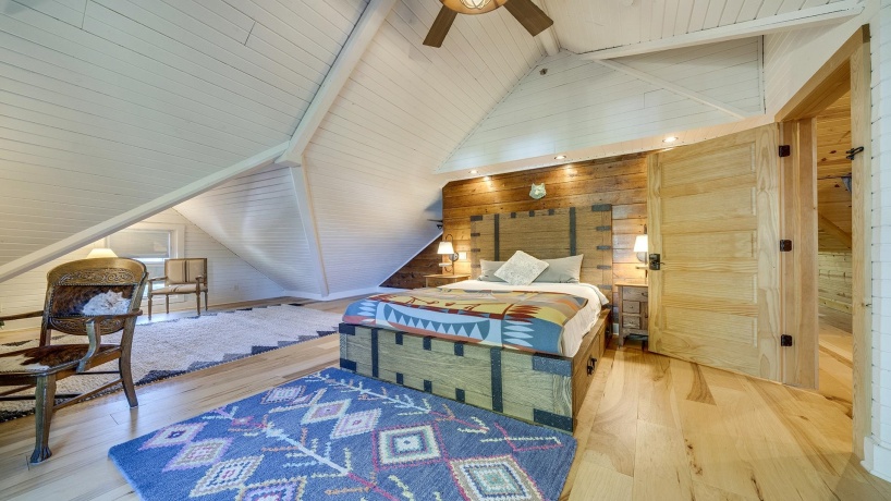 409 State, FRANKLIN GROVE, Illinois 61031, 9 Bedrooms Bedrooms, ,9 BathroomsBathrooms,House,For Sale,State,202506483